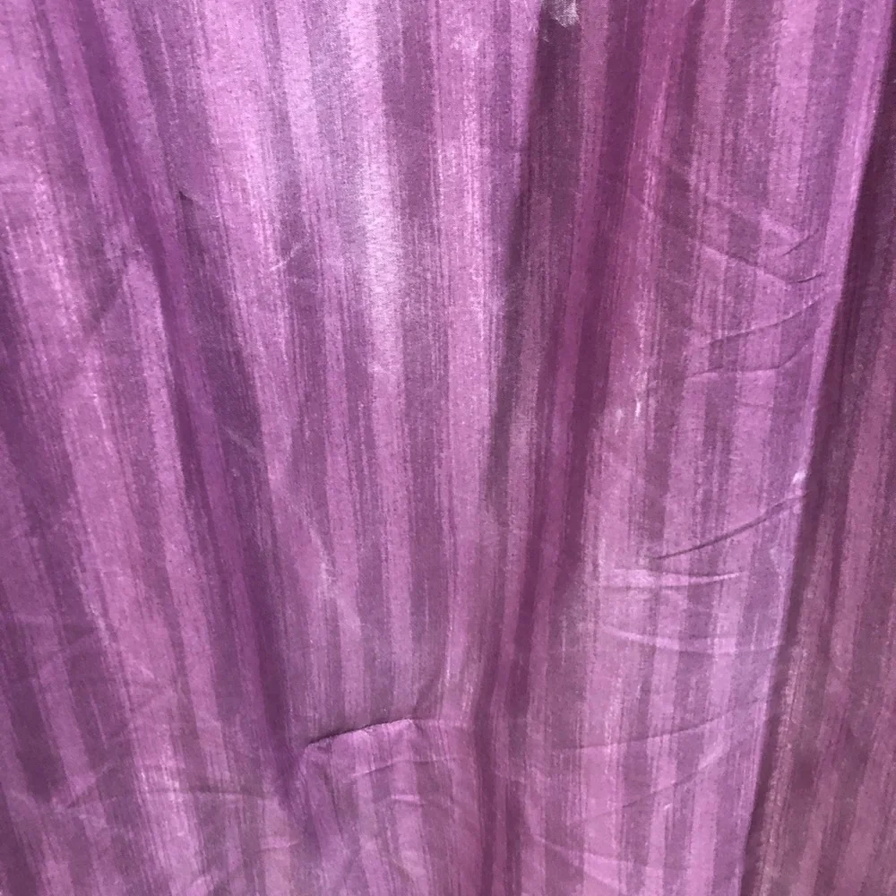 Queen comforter and 2 shams